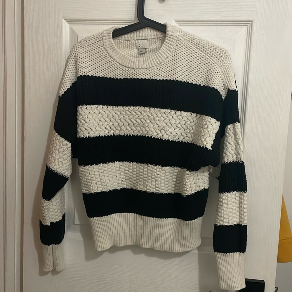 Cropped stripped sweater
